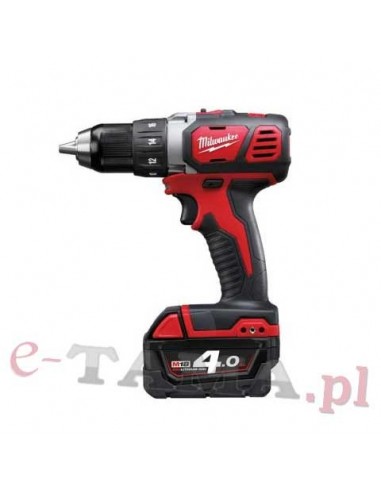 Milwaukee M18 BDD-402C kompaktowa wiertarko-wkrętarka (2 x 4.0 Ah)