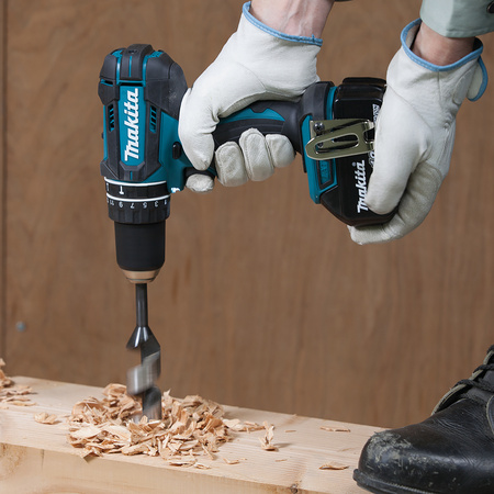 Makita Akumulatorowa wiertarko-wkrętarka DHP482RFJ 18V 62Nm LXT z akumulatorami 2x 3,0Ah i ładowarką