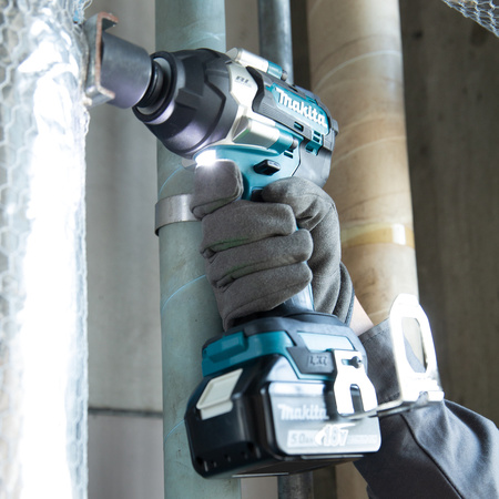 Makita Klucz udarowy akumulatorowy LXT 18V 1/2" 700Nm