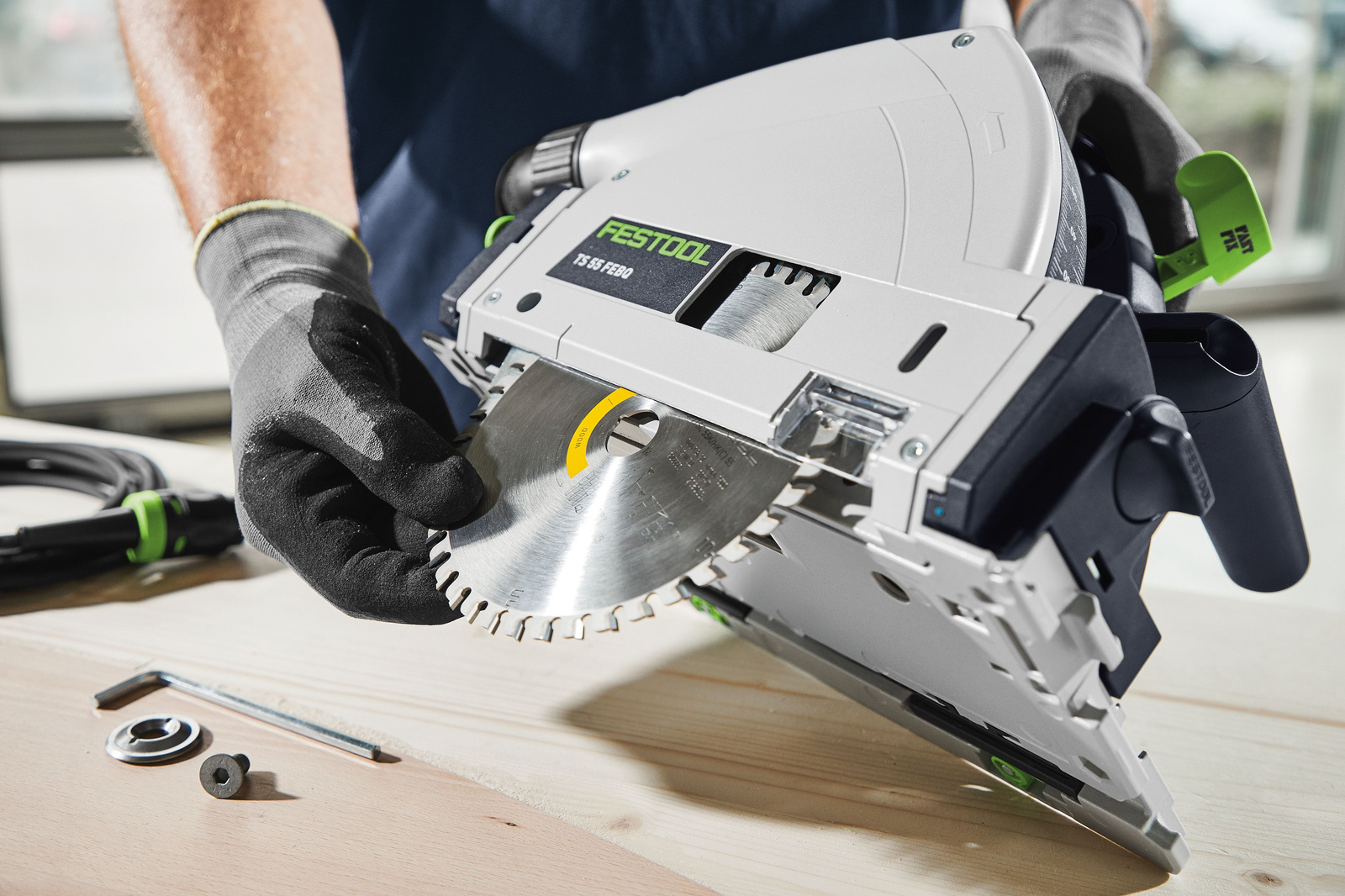 Łatwa wymiana tarczy Festool TS 55