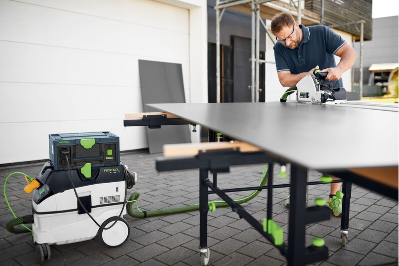 [Image of Odsysanie pyłów z zagłębiarki przez odkurzacz Festool CLEANTEC CTL 26 EI]